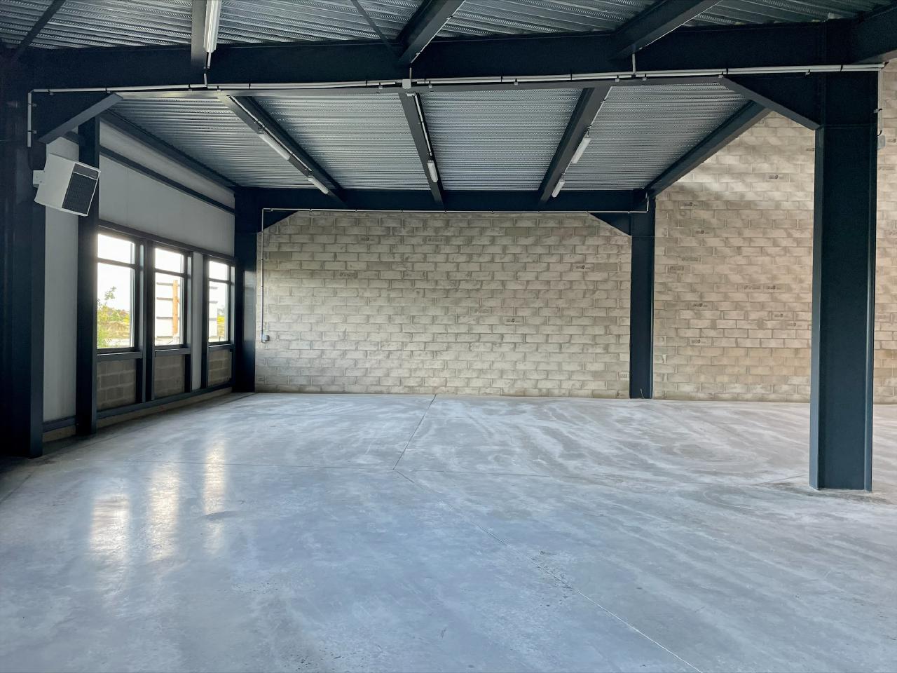 Local d'activité Marines 1301m² Vente local d'activité Marines Val-d'Oise OVACT2313765 4